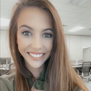 Meet your Posher, Sydney